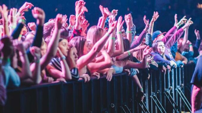 jakie głośniki dla dj na imprezę plenerową, festyn, piknik, event?